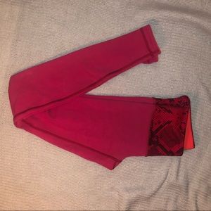 Lululemon Reversible mid rise leggings